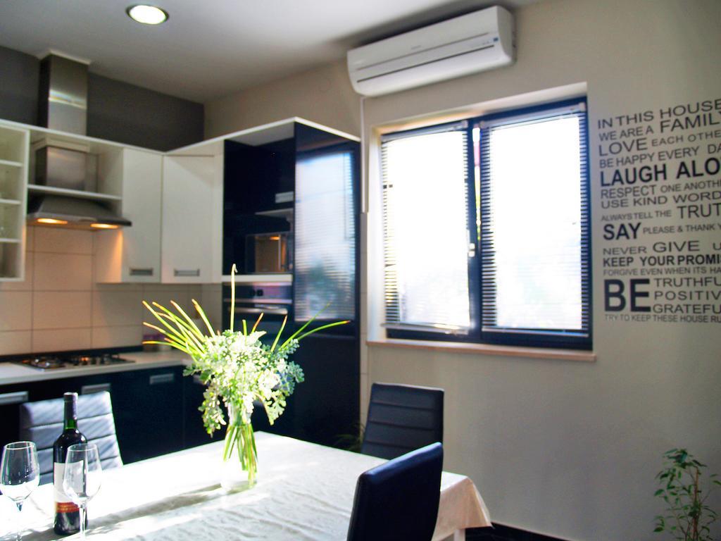 Roses Apartment Lukoran Экстерьер фото