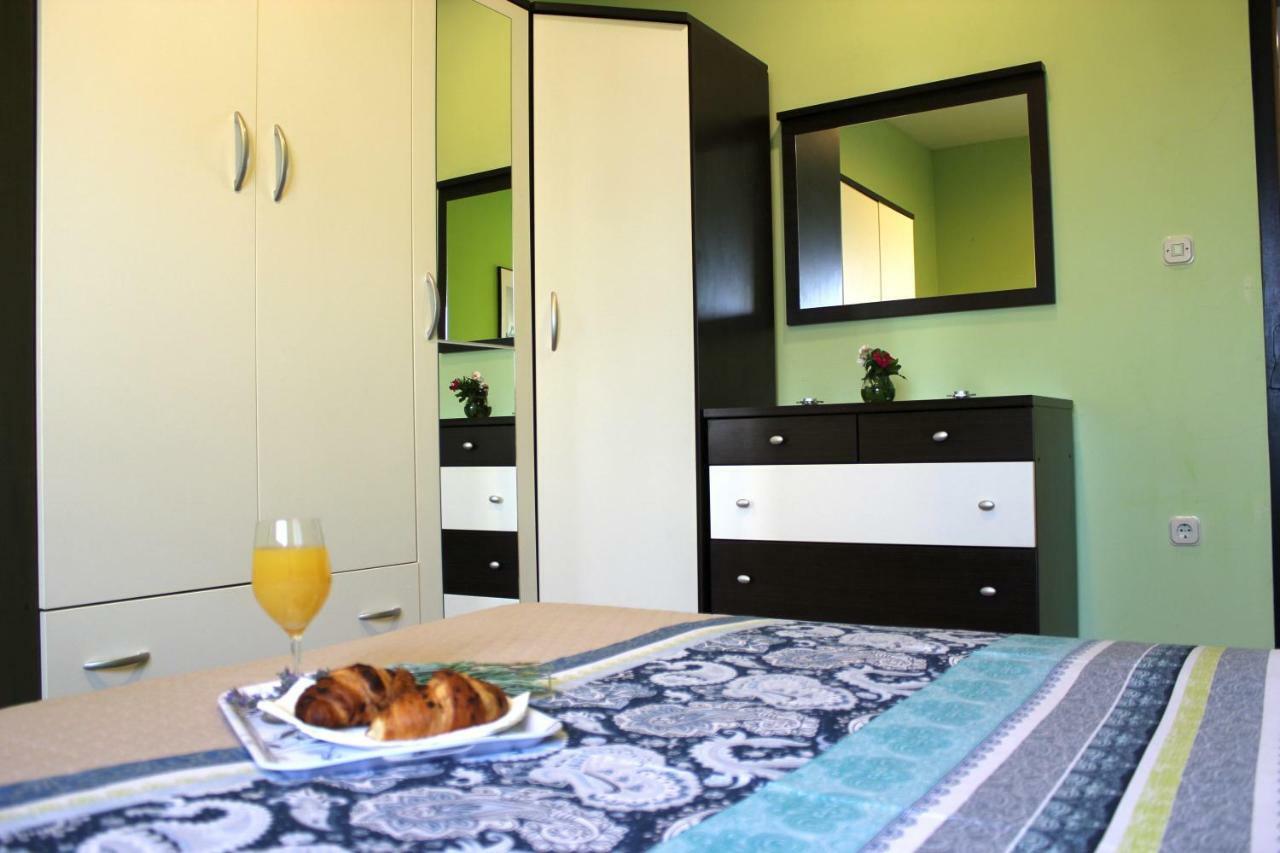 Roses Apartment Lukoran Экстерьер фото