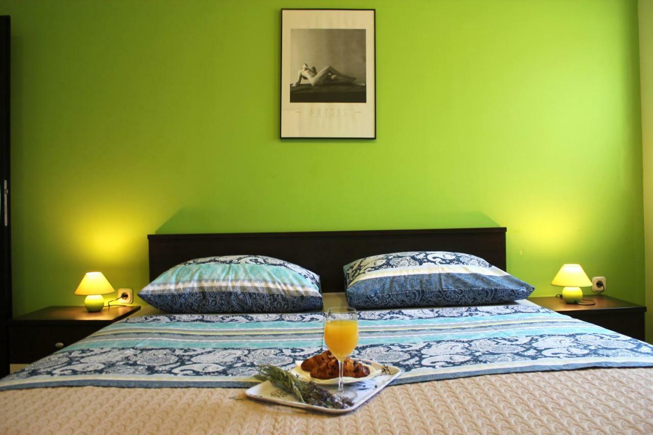 Roses Apartment Lukoran Экстерьер фото